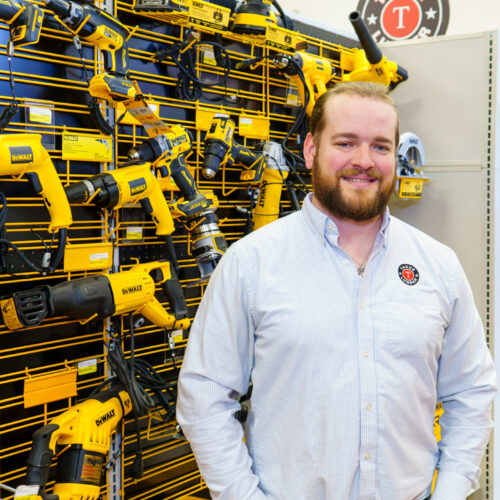 Builder’s hardware supplier commercial door hardware display