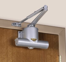 Herrajes para puertas comerciales